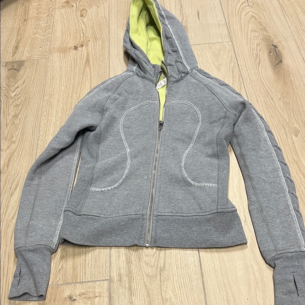 lululemon athletica Grey cable Knit scuba hoodie Limited edition*